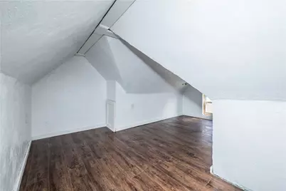 626 7th St, Pitcairn, PA 15140 - Photo 35