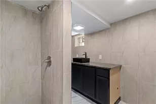 813 Bower Hill Rd, Bridgeville, PA 15017 - Photo 11