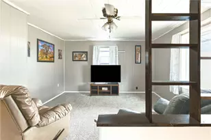 5077 Purchase Line Rd, Green/Commdre/Prchse, PA 15729 - Photo 5