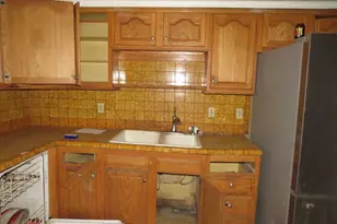 2888 Cherry St, Bethel Park, PA 15102 - Photo 45