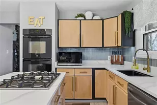 7018 Franklin Rd, Seven Fields Boro, PA 16046 - Photo 11