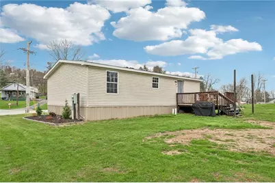 996 Monaca Rd, Center Township, PA 15061 - Photo 31