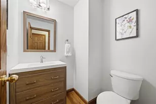 361 Kane Blvd, Scott Township, PA 15243 - Photo 11