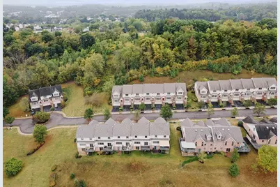 306 Woodcrest Dr, North Fayette, PA 15108 - Photo 37