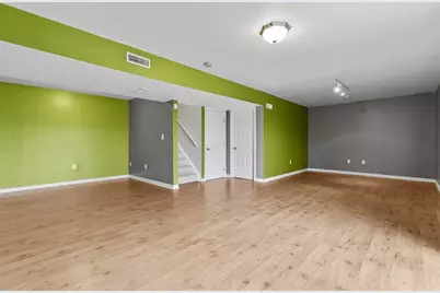 306 Woodcrest Dr, North Fayette, PA 15108 - Photo 27