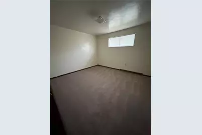 935 Russellwood Ave #5, Stowe Township, PA 15136 - Photo 11