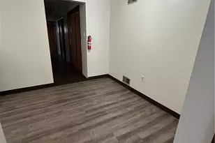 935 Russellwood Ave, Stowe Township, PA 15136 - Photo 5