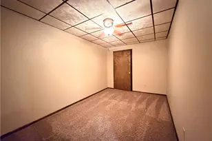 24 W Pike St, Canonsburg, PA 15317 - Photo 11