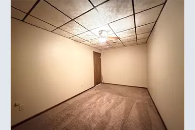 24 W Pike St #3, Canonsburg, PA 15317 - Photo 13