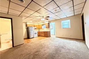 24 W Pike St, Canonsburg, PA 15317 - Photo 7