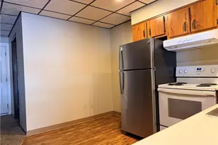 24 W Pike St, Canonsburg, PA 15317 - Photo 3