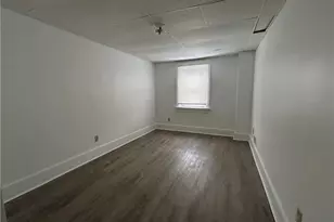 19 Singer Ave, McKees Rocks, PA 15136 - Photo 11