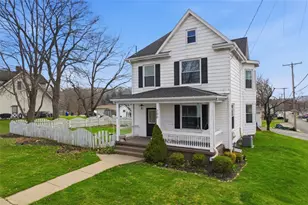 200 Clark St, Mars, PA 16046 - Photo 3