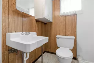 1429 Romano Dr, Bridgeville, PA 15017 - Photo 23