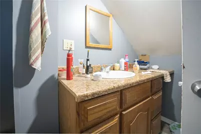 881 Lenz Ave, Ambridge, PA 15003 - Photo 11