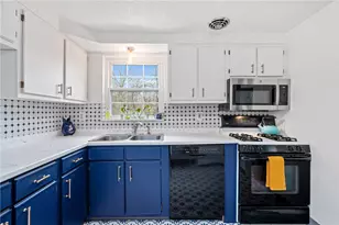 2014 Woodward Ave, Pittsburgh, PA 15226 - Photo 11