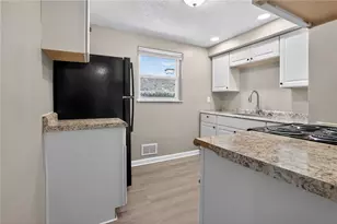 8030 Lincoln Rd, Pittsburgh, PA 15147 - Photo 11