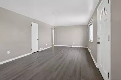 8030 Lincoln Rd, Pittsburgh, PA 15147 - Photo 7