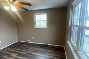 149 Parkwood Dr, Pittsburgh, PA 15147 - Photo 11