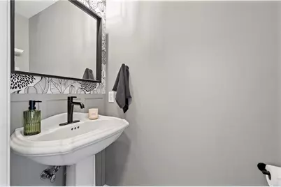 5010 Oak Point Drive, Kennedy Township, PA 15136 - Photo 17