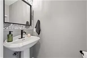 5010 Oak Point Dr, Kennedy Township, PA 15136 - Photo 17