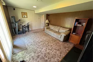 106 Van Mar Dr, Twp of But NW, PA 16001 - Photo 23