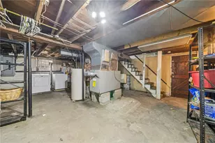 158 Holly Pl, Mount Pleasant Township, PA 15666 - Photo 17