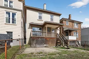 121 Clairtonica St, Pittsburgh, PA 15205 - Photo 9