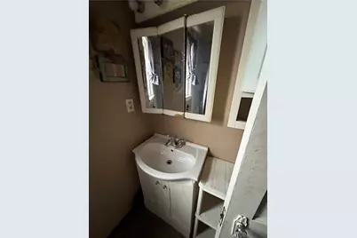 939 Josephine St, North Versailles, PA 15035 - Photo 9