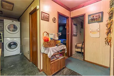 279 Reibold Rd, Forward Township, PA 16053 - Photo 5