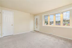 431 Torwood Ln, Pittsburgh, PA 15236 - Photo 3