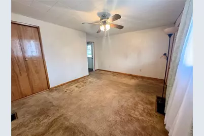 114 Grant Ave, Whitaker, PA 15120 - Photo 3