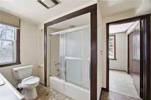 240 E Agnew Ave, Pittsburgh, PA 15210 - Photo 17