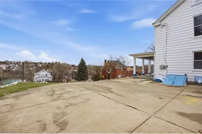 240 E Agnew Ave, Pittsburgh, PA 15210 - Photo 29