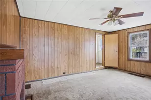 240 E Agnew Ave, Pittsburgh, PA 15210 - Photo 21