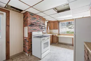 240 E Agnew Ave, Pittsburgh, PA 15210 - Photo 15