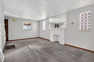 2671 Woodstock Ave, Pittsburgh, PA 15218 - Photo 5