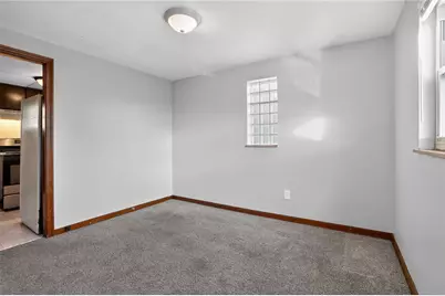 2671 Woodstock Ave, Pittsburgh, PA 15218 - Photo 11