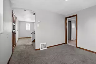 2671 Woodstock Ave, Pittsburgh, PA 15218 - Photo 9