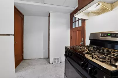 2671 Woodstock Ave, Pittsburgh, PA 15218 - Photo 21