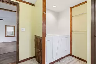 95 E Main St, Avella, PA 15379 - Photo 17