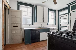 1156 Pemberton St, Pittsburgh, PA 15212 - Photo 11