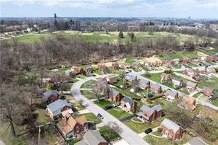 4143 Highgrove Rd, Pittsburgh, PA 15236 - Photo 35