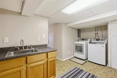 4143 Highgrove Rd, Pittsburgh, PA 15236 - Photo 29