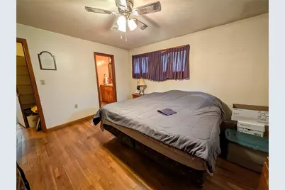 128 Shanahan Rd, Center Township, PA 16001 - Photo 39