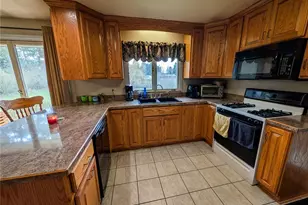 128 Shanahan Rd, Center Township, PA 16001 - Photo 19