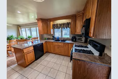 128 Shanahan Rd, Center Township, PA 16001 - Photo 21