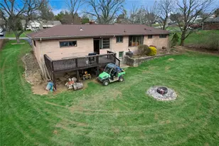 128 Shanahan Rd, Center Township, PA 16001 - Photo 15
