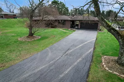 128 Shanahan Rd, Center Township, PA 16001 - Photo 7