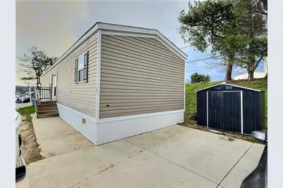 421 Fawn Dr, Canton Township, PA 15301 - Photo 5